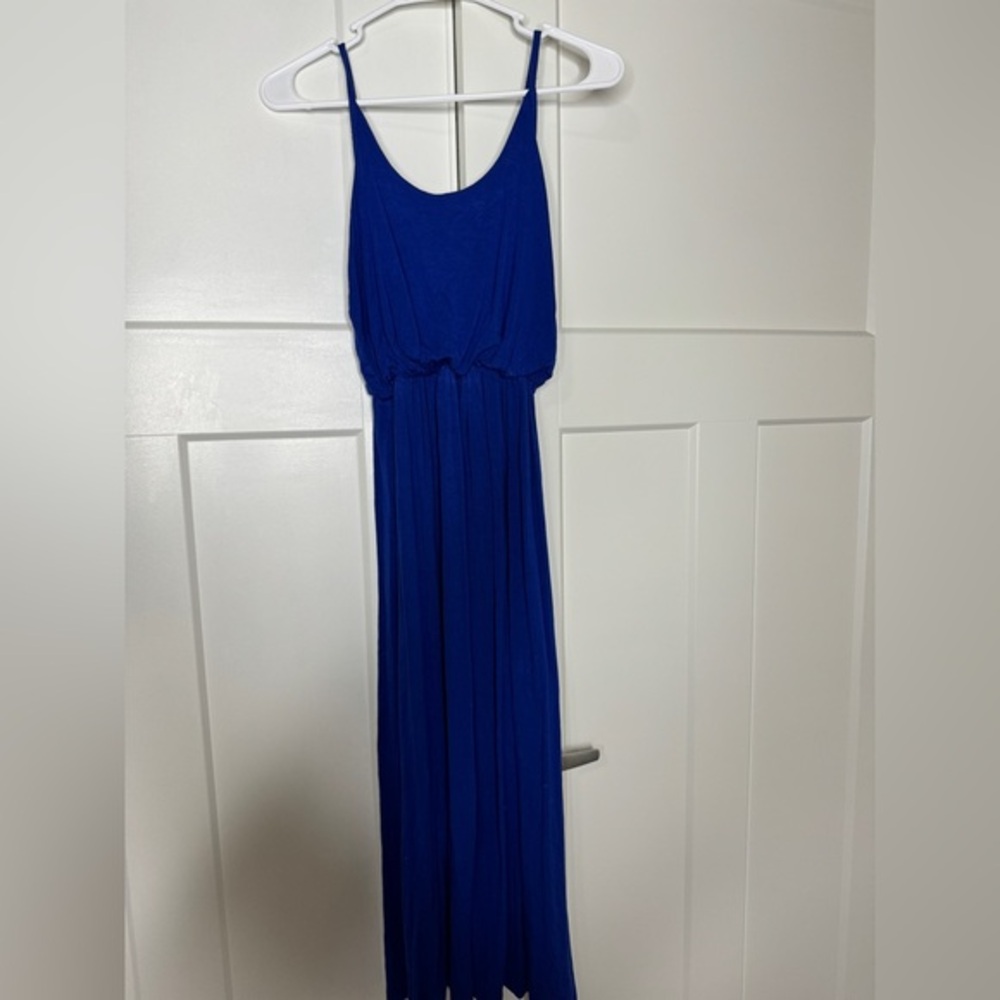 Olivia Rae Blue Maxi Dress with Flowing Design